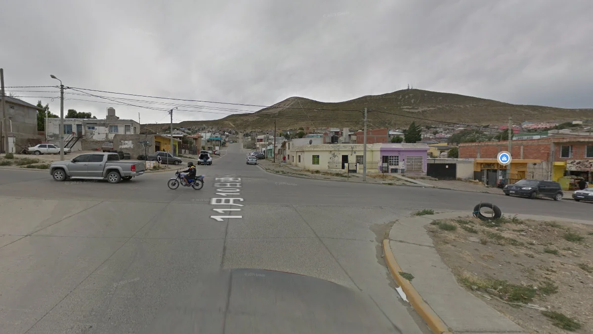 科莫多羅里瓦達維亞市