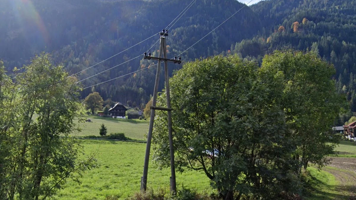 奧地利圓形木桿