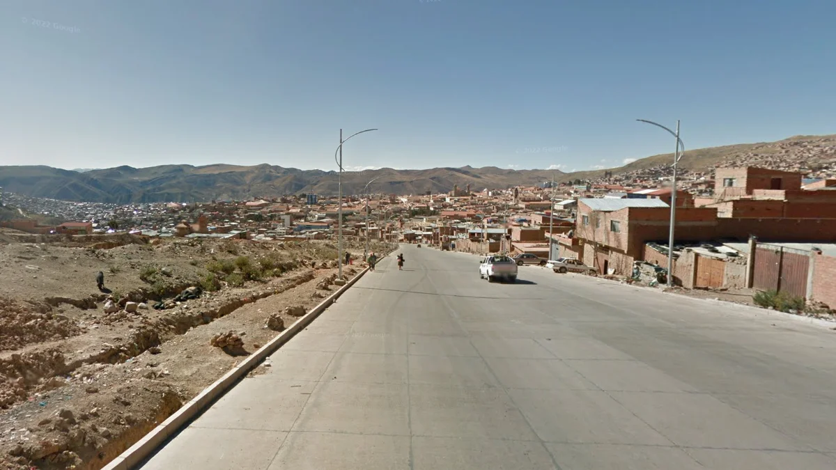 波托西乾旱山景