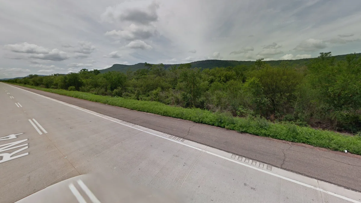 Ruta 4東段平坦綠地