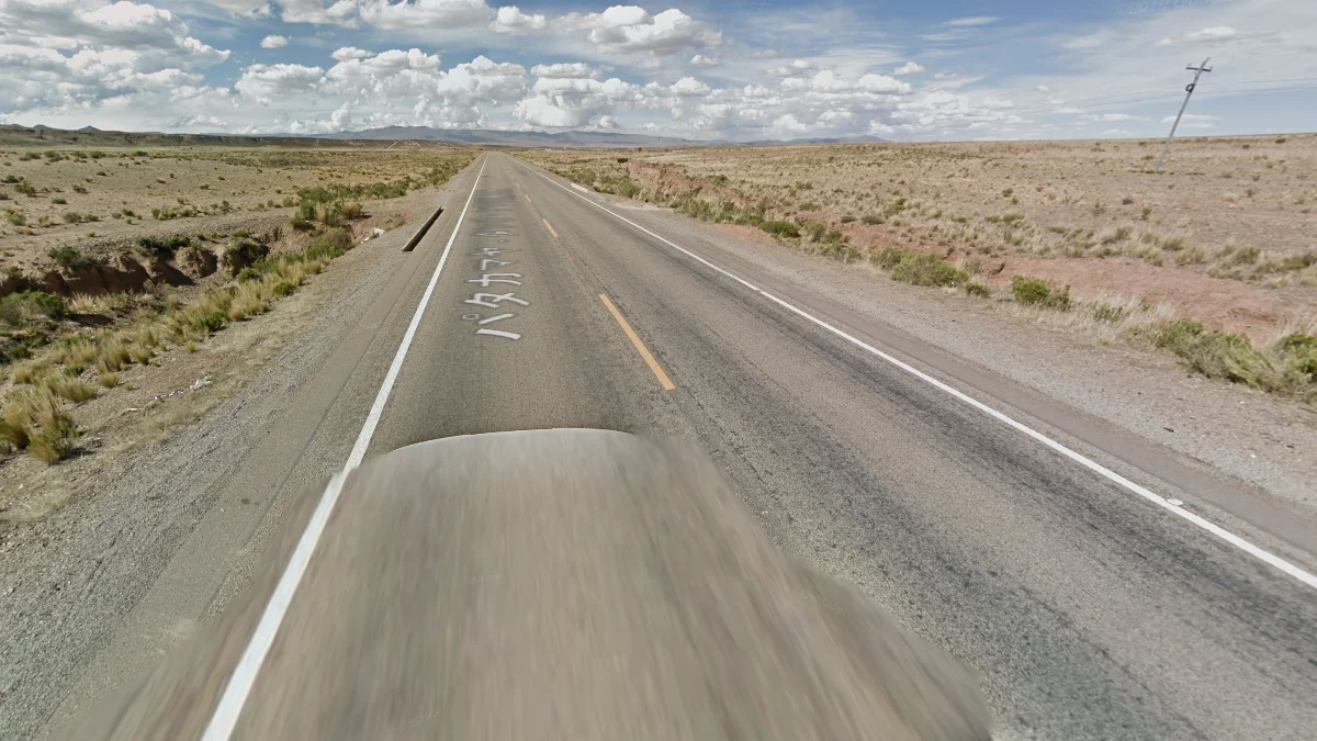 Ruta 4磨損柏油路