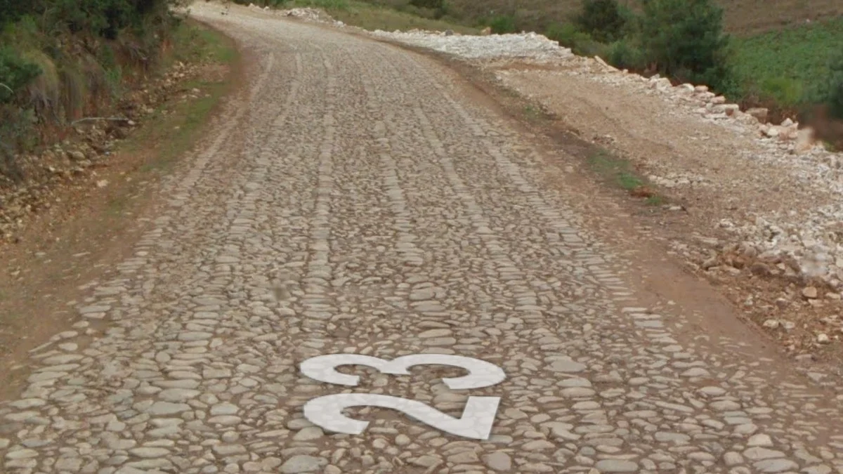 玻利維亞鵝卵石路