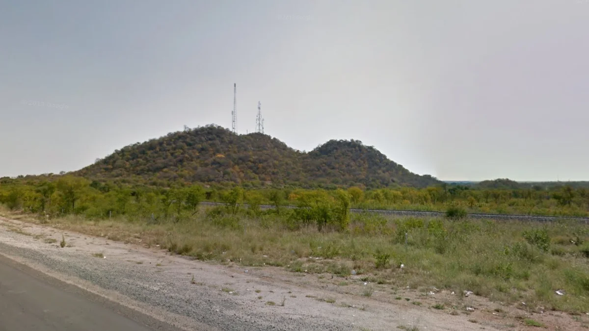 弗朗西斯敦天線山