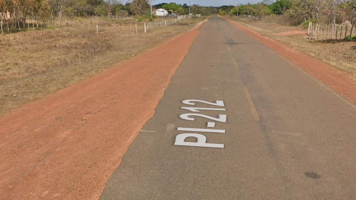 皮奧伊州紅碎石路肩