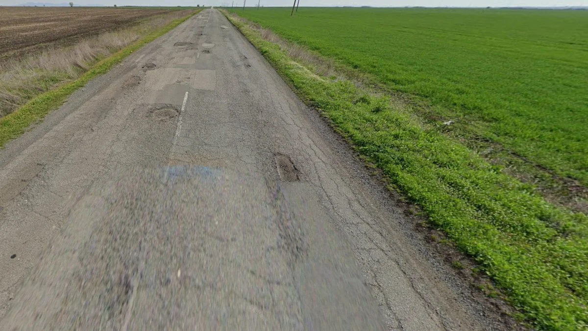 道路品質不佳多裂縫