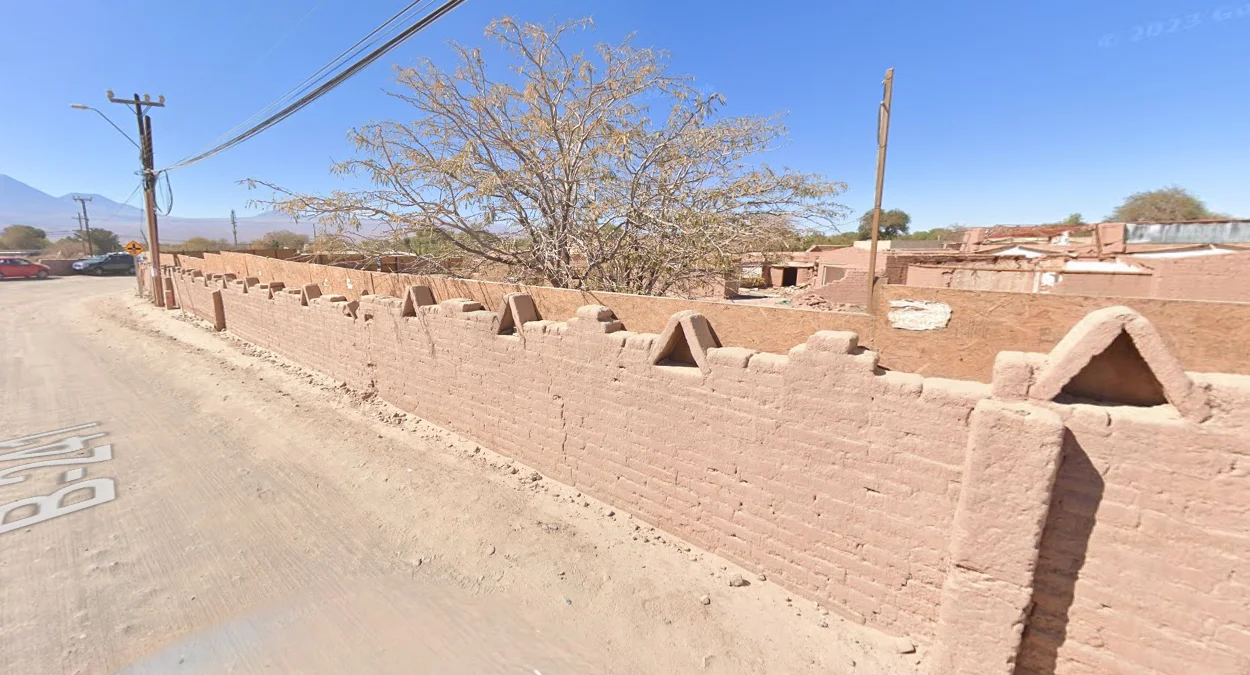 聖佩德羅泥磚牆