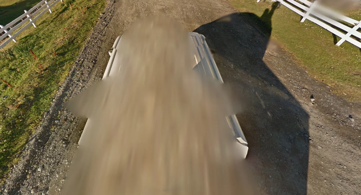 威廉斯港白色皮卡