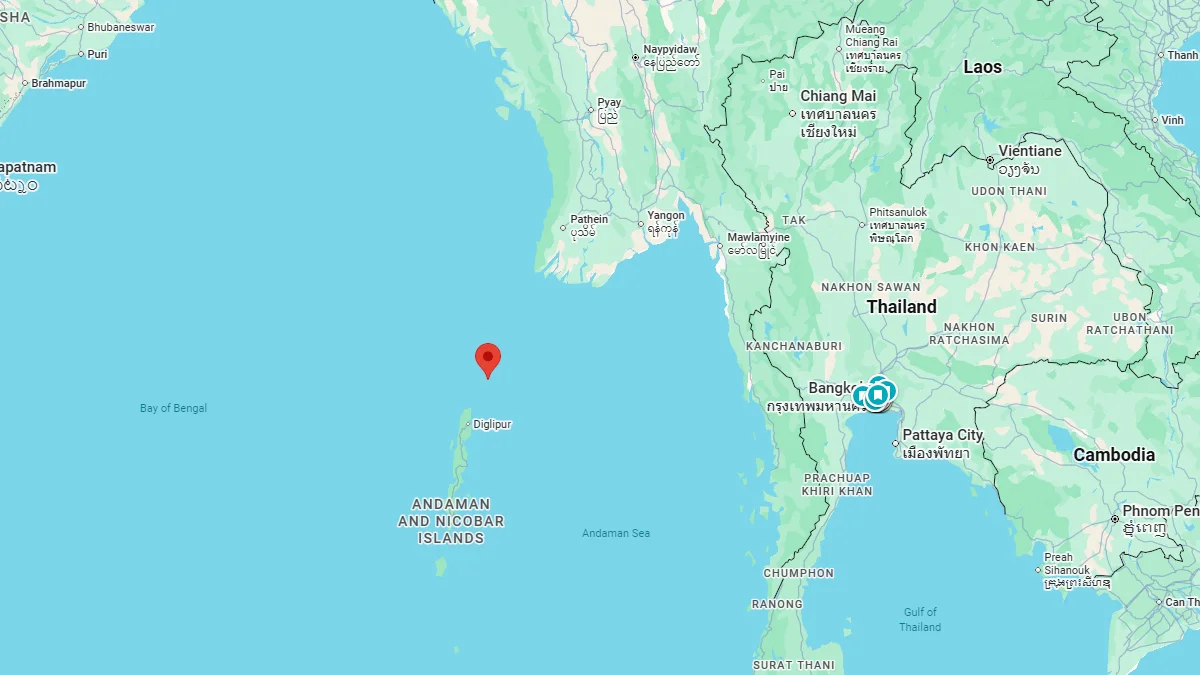 明亮潔白的沙灘景觀