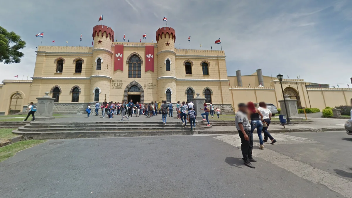 城堡外觀兒童博物館