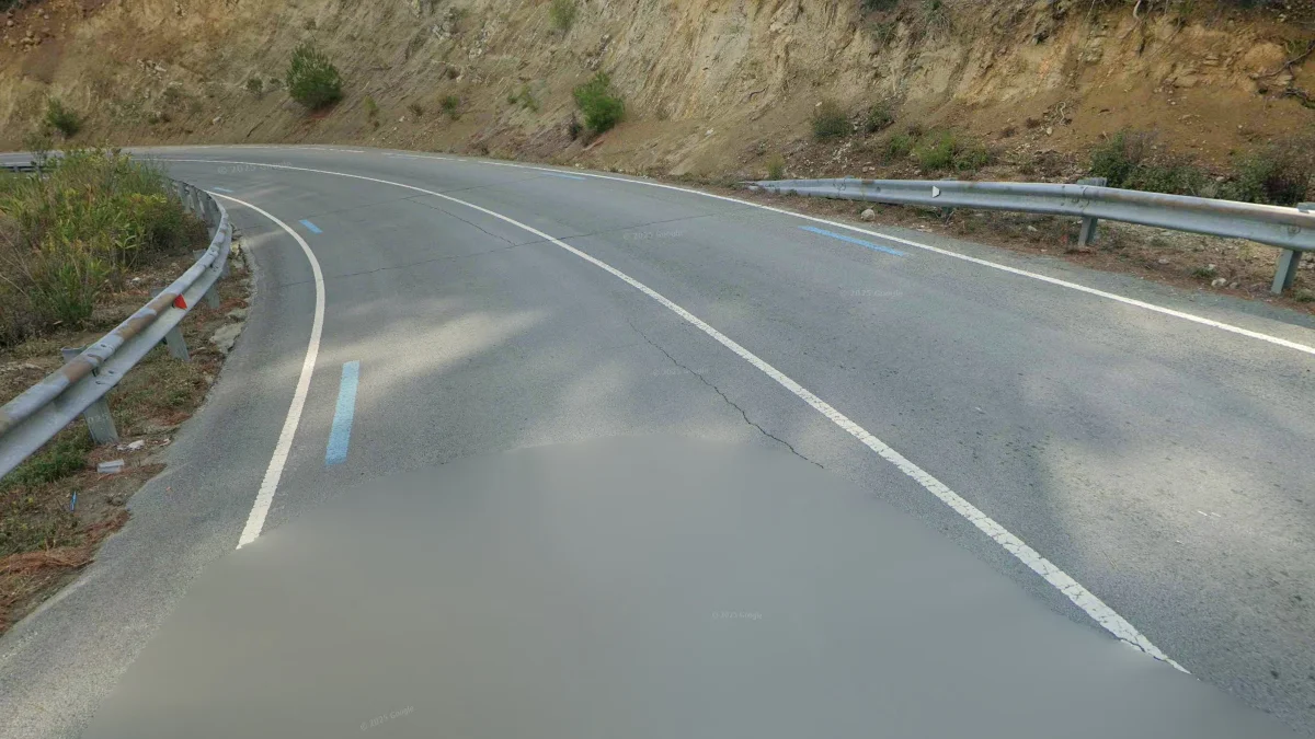 奧林匹斯山周圍藍色虛線