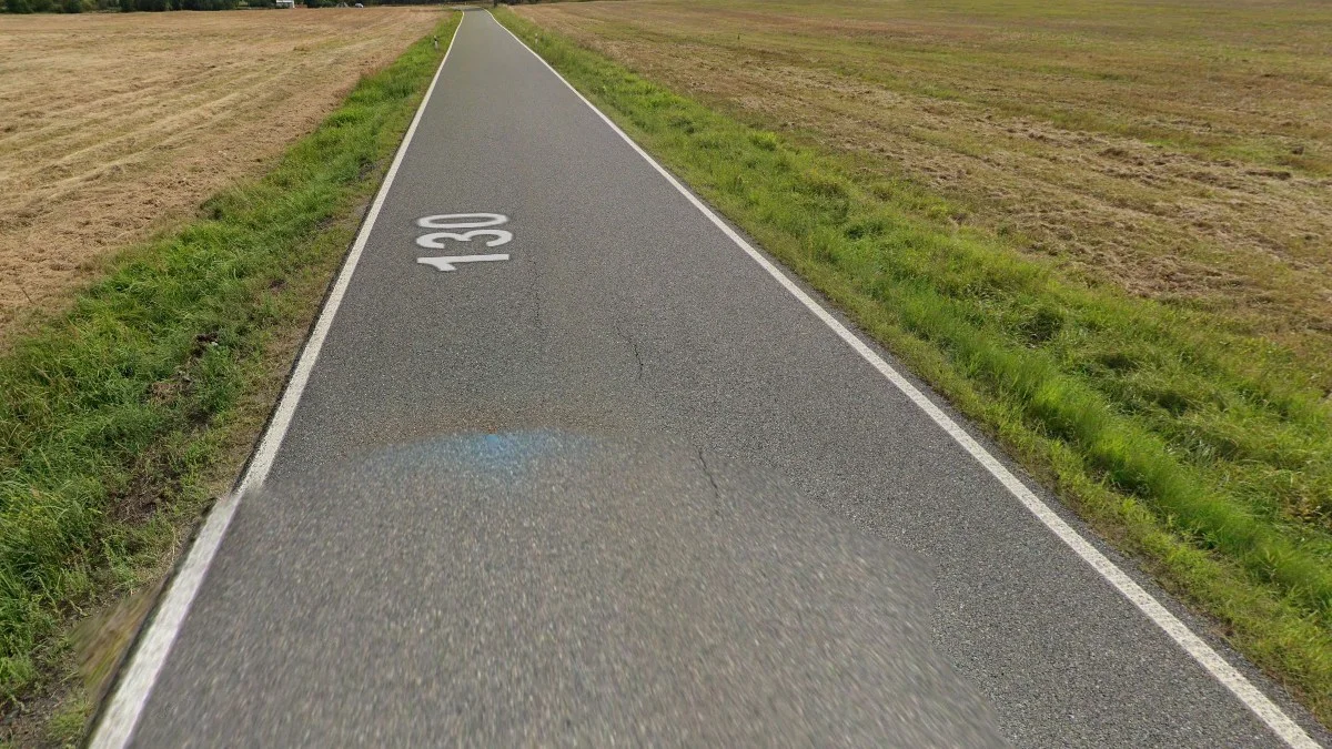 實心外側道路標線無中心線