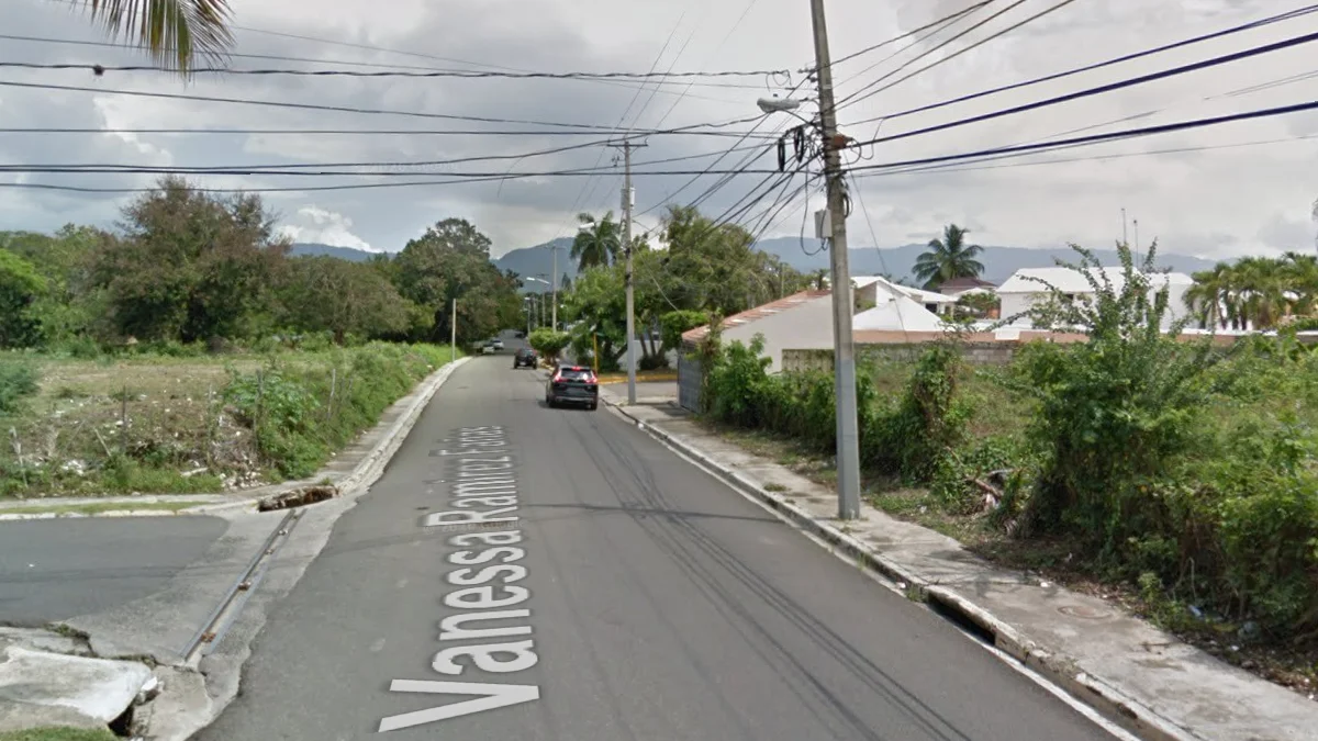 北方山脈指示聖地牙哥