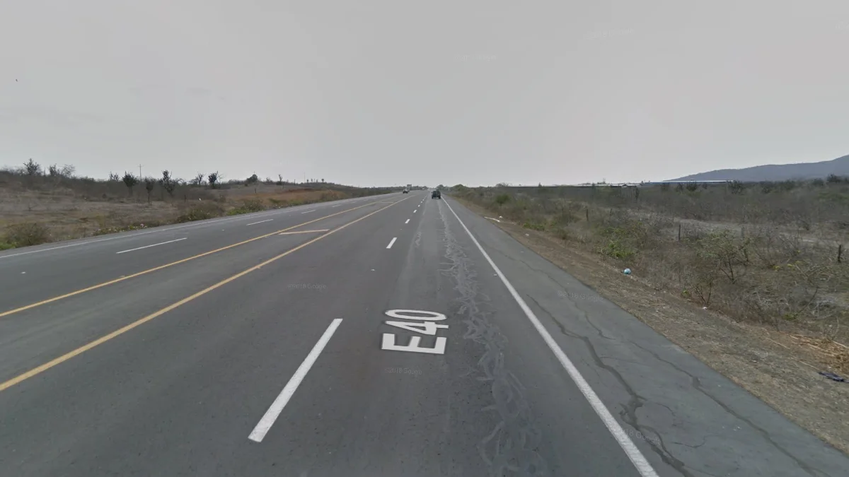 E-40 分隔式高速公路