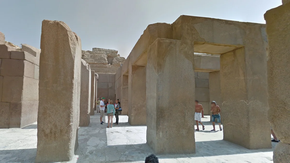 卡夫拉谷神廟方形巨柱