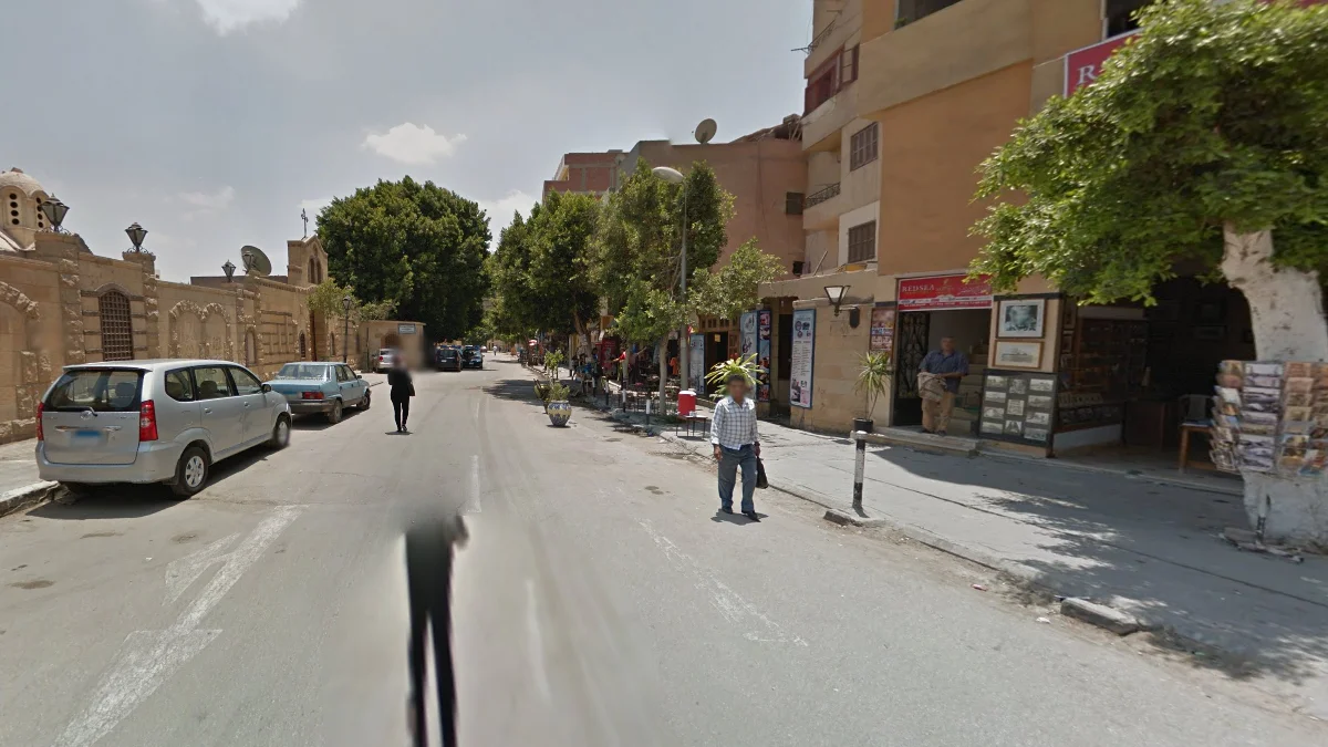 懸空教堂外開羅城市街景