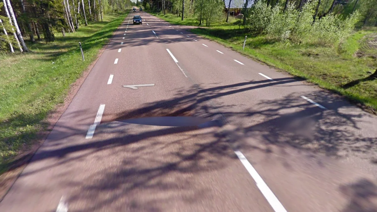 奧蘭道路紅色調與虛線