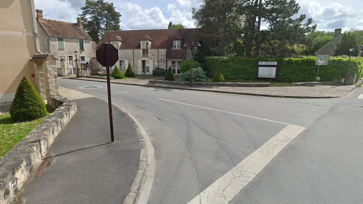 塞納-馬恩省棕色路標