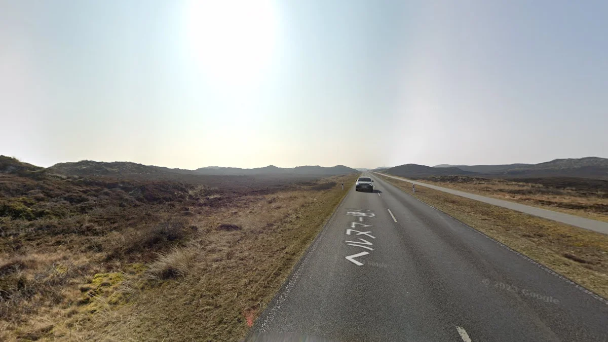 敘爾特島灌木沙丘與建築