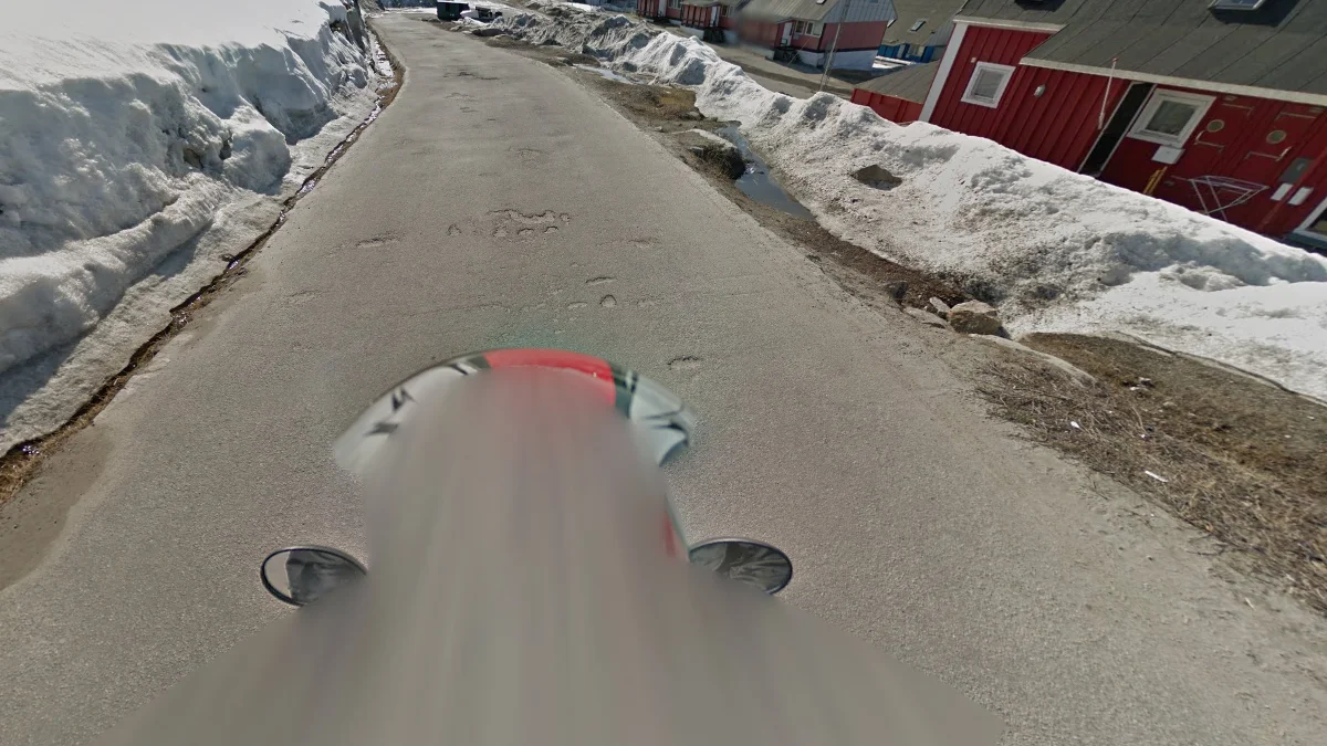 阿西亞特擋風玻璃反光