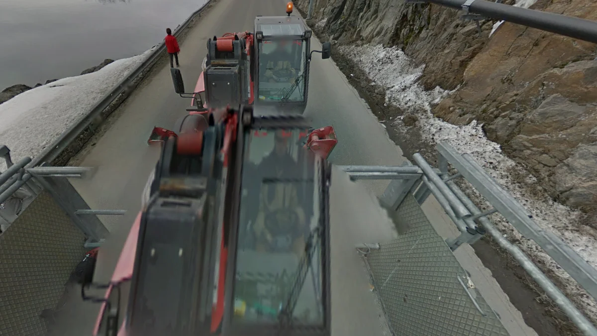 馬尼特索克拖拉機街景