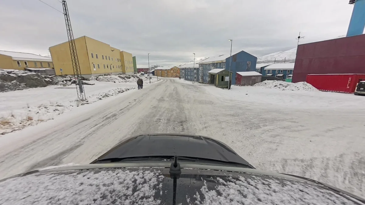 努克灰色街景車與最大城市