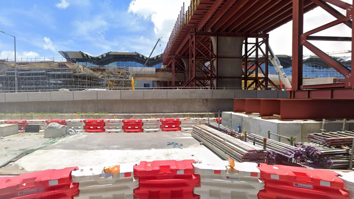 赤鱲角島大型建設工程