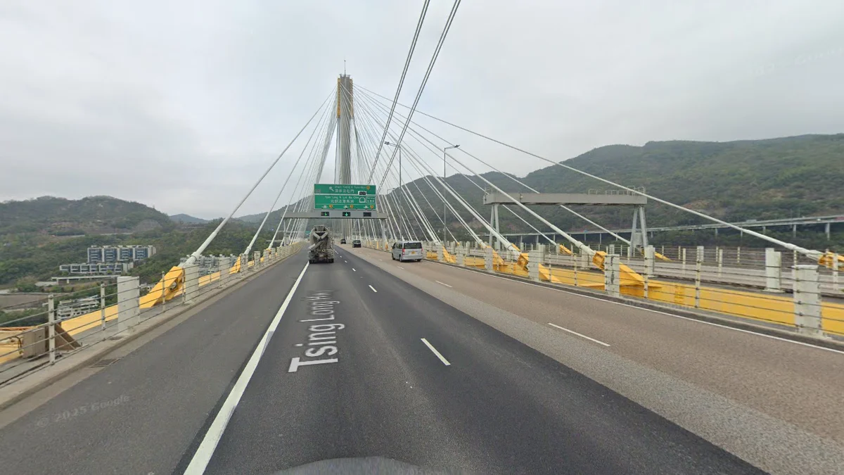 汀九橋乾淨瀝青路面