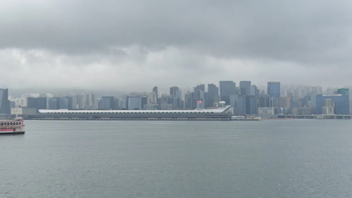 啟德郵輪碼頭三角形窗戶