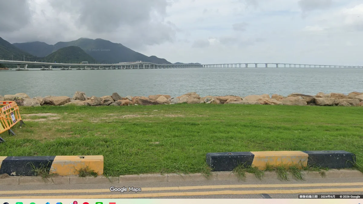 港珠澳大橋綿延入海