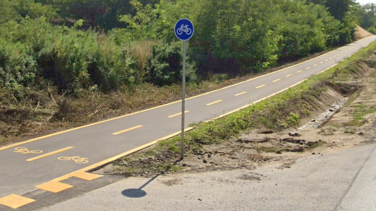 自行車道黃色標線