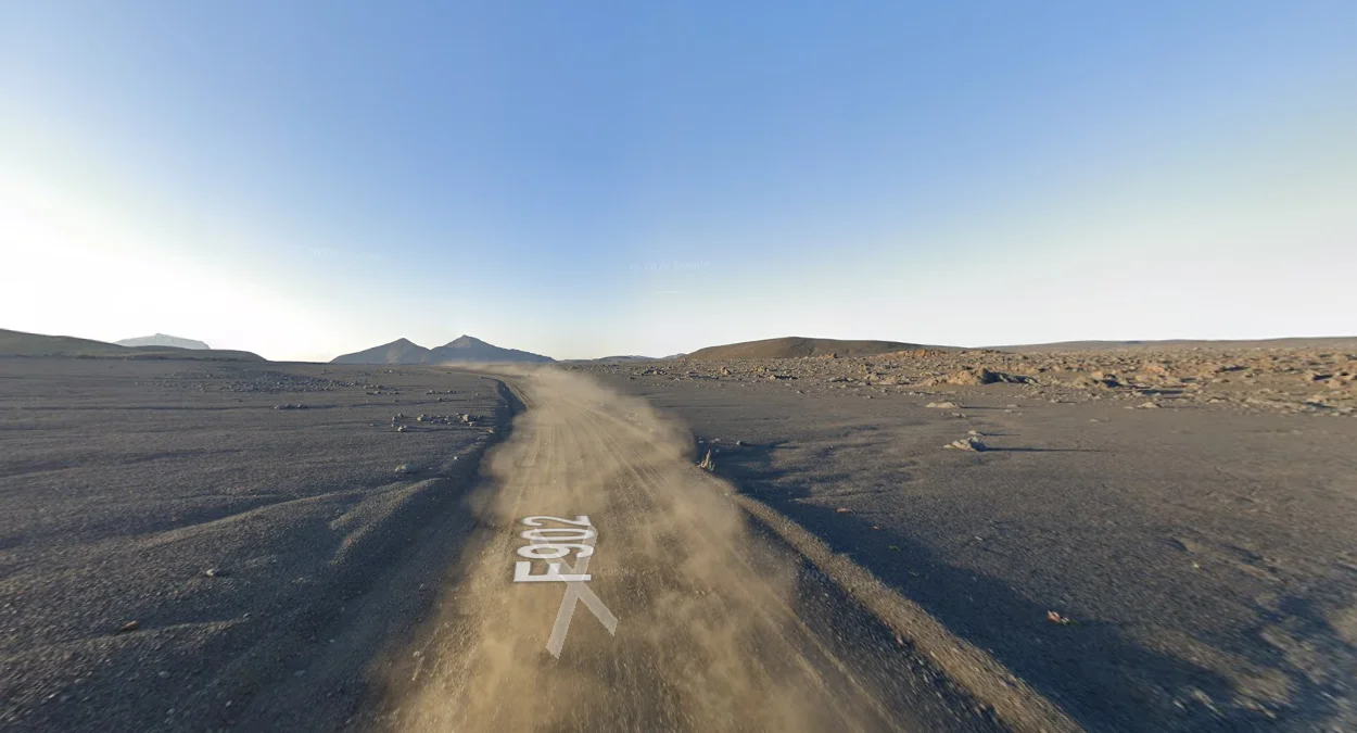 內陸深色火山礫石地貌