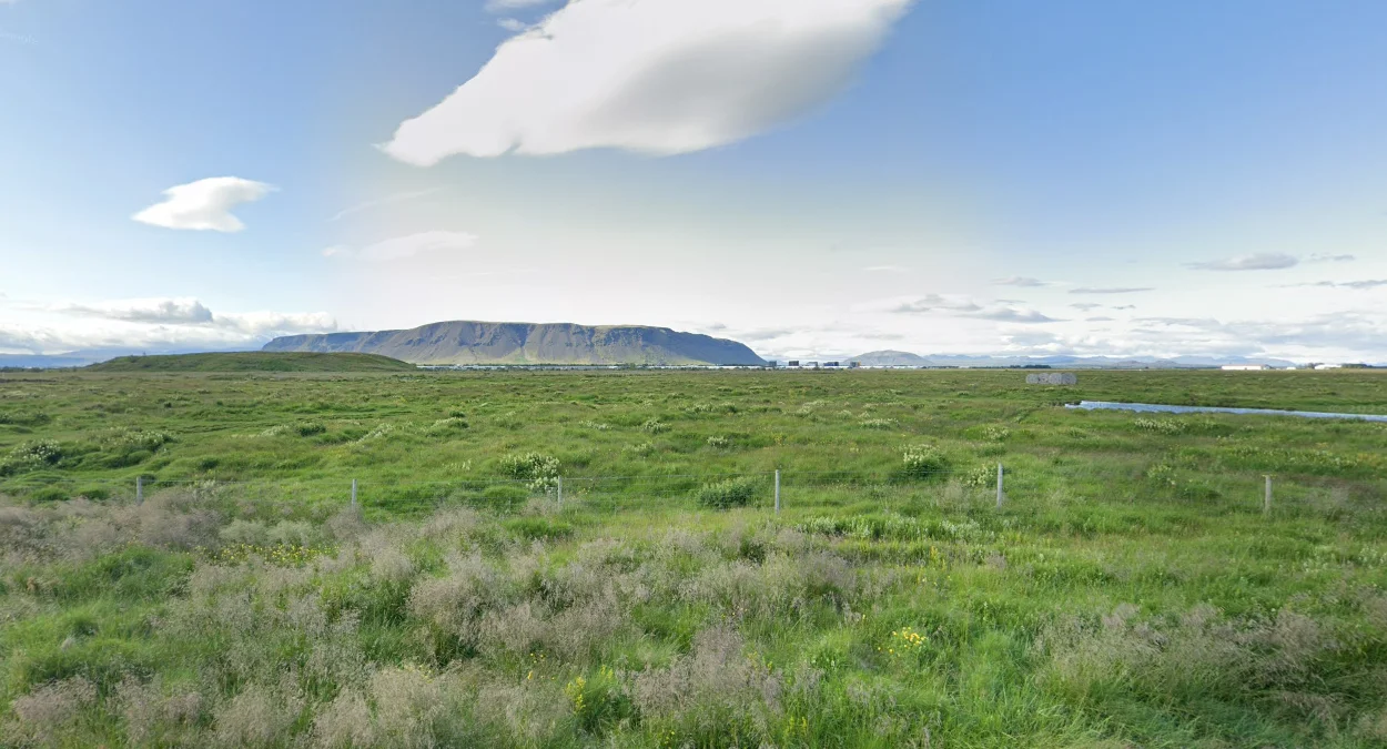 塞爾福斯平脊山脈