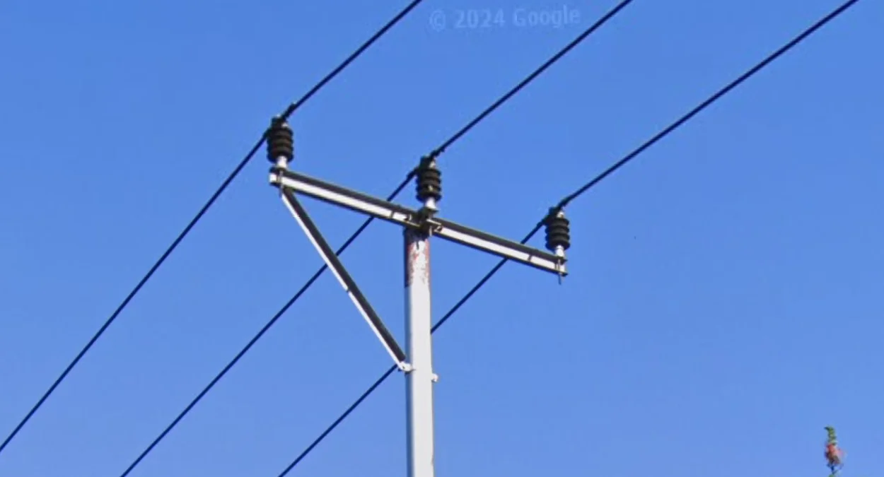 小巽他群島超長桿頂支撐