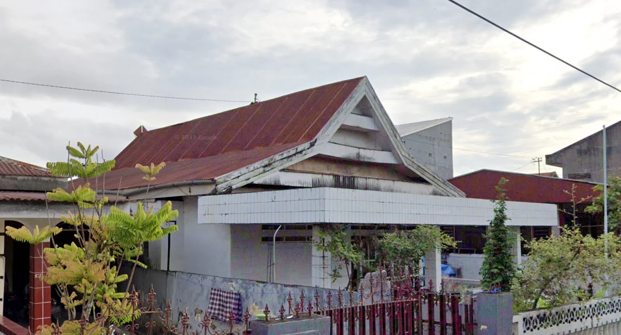 南蘇拉威西屋頂水平槽