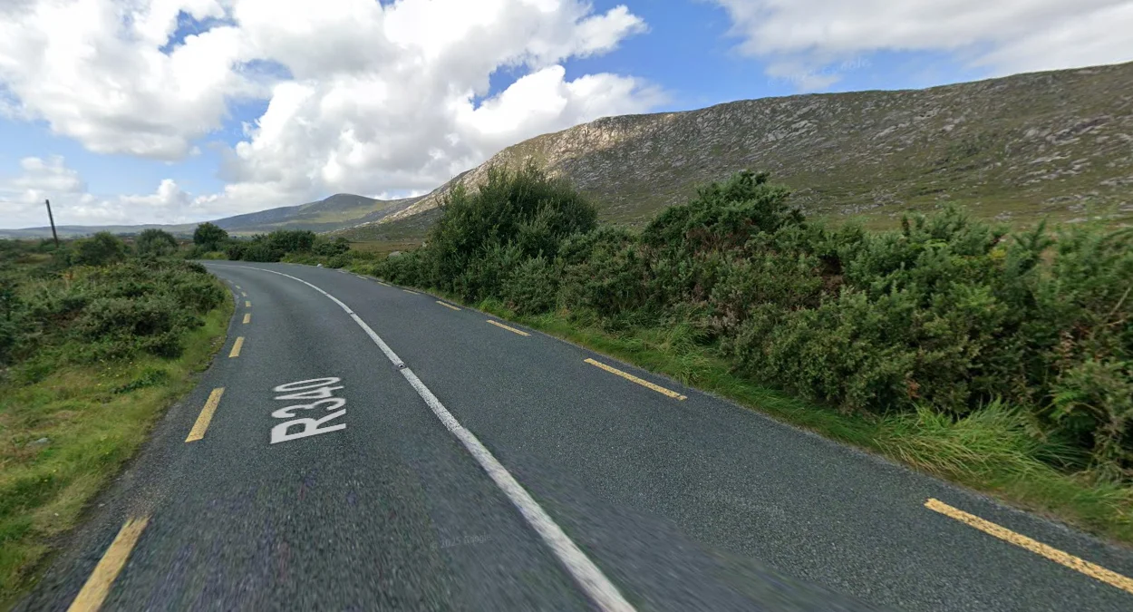 西部崎嶇多山景觀