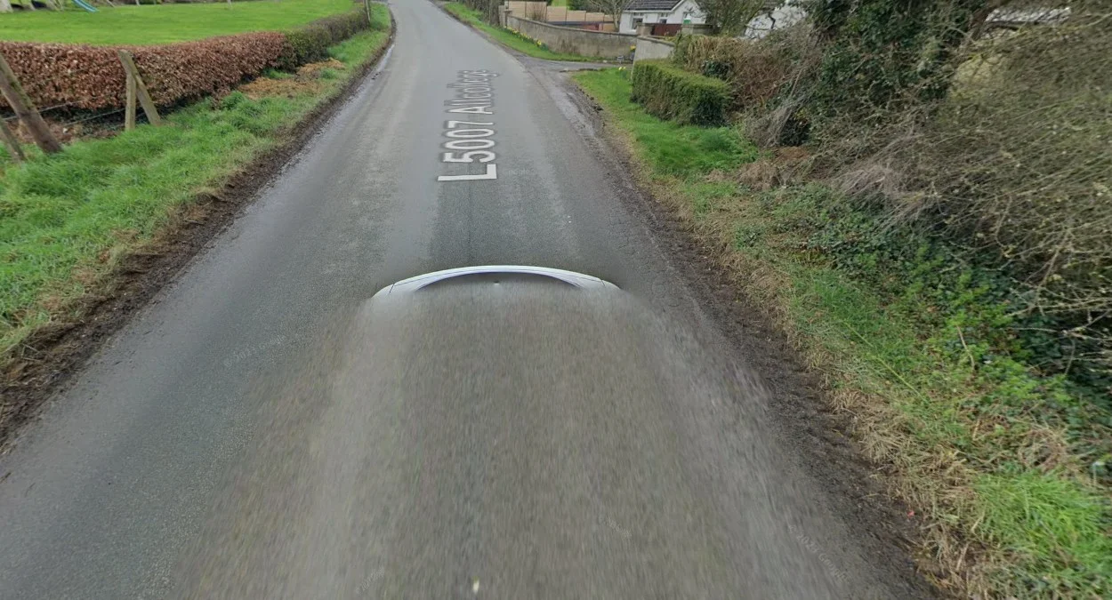 電動車後部可見的第四代覆蓋