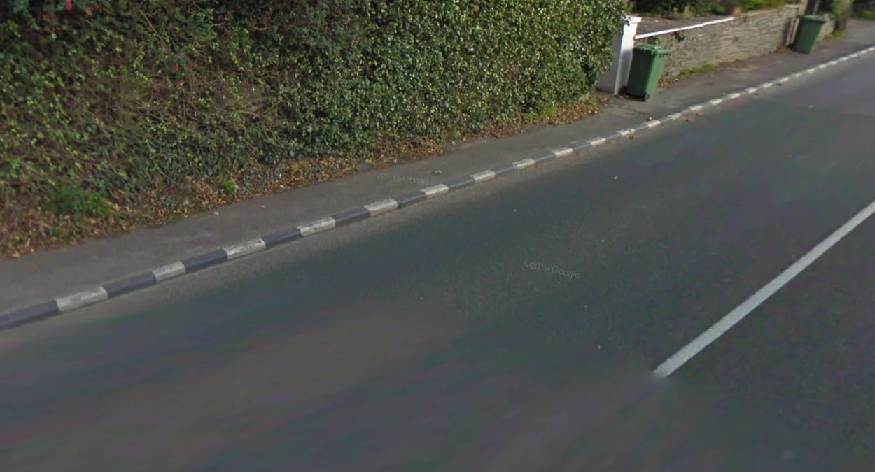 主幹道條紋路緣石