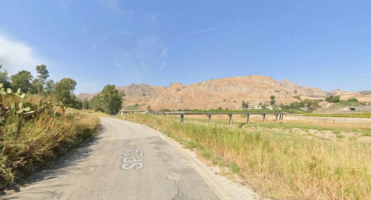 西西里島乾旱丘陵景觀