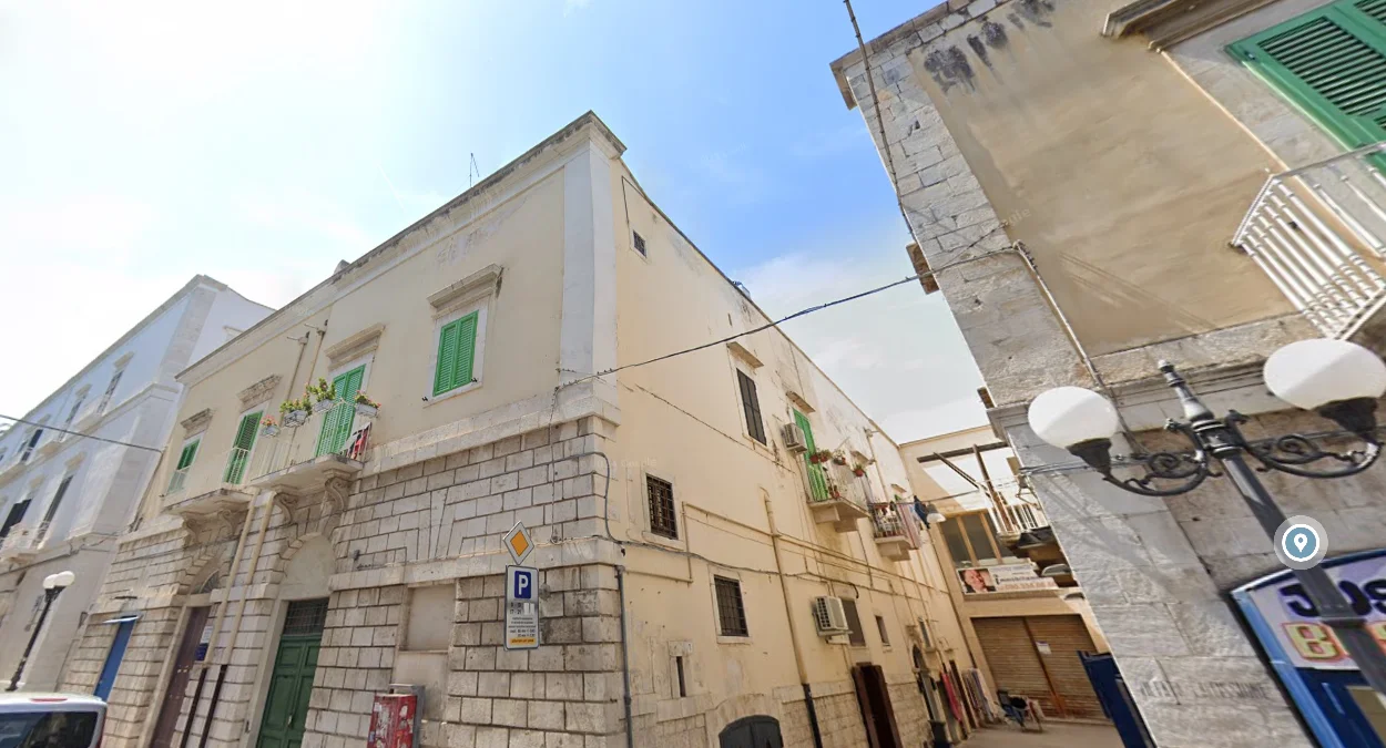 普利亞地區淺色平頂屋