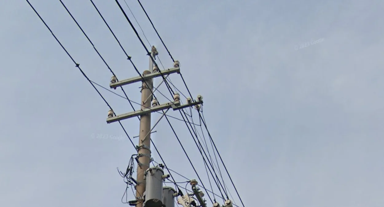 四國電桿90度角附件