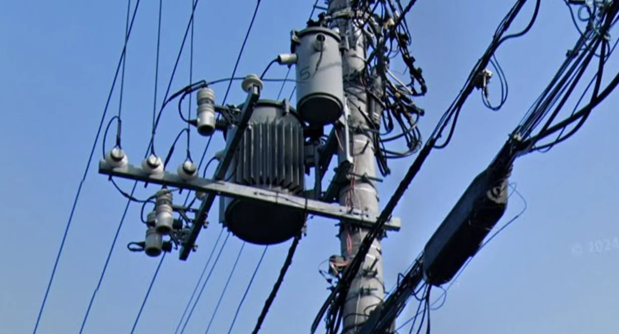 北海道電桿加號形橫桿