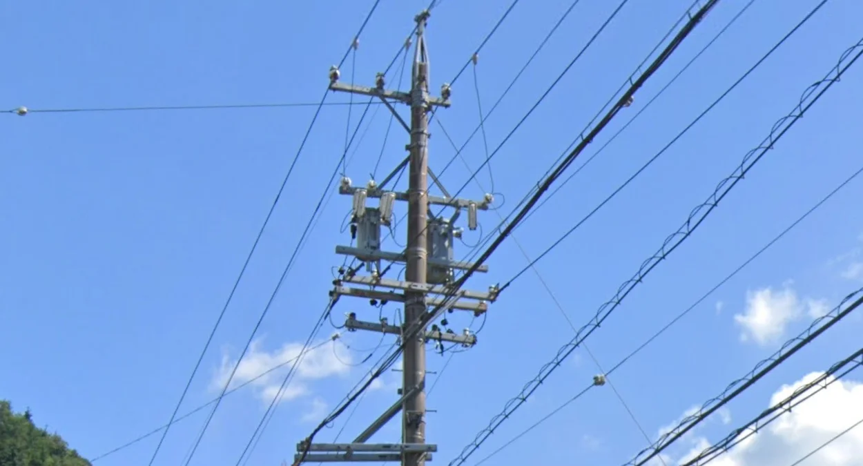 中部電桿四粗桿圓頂