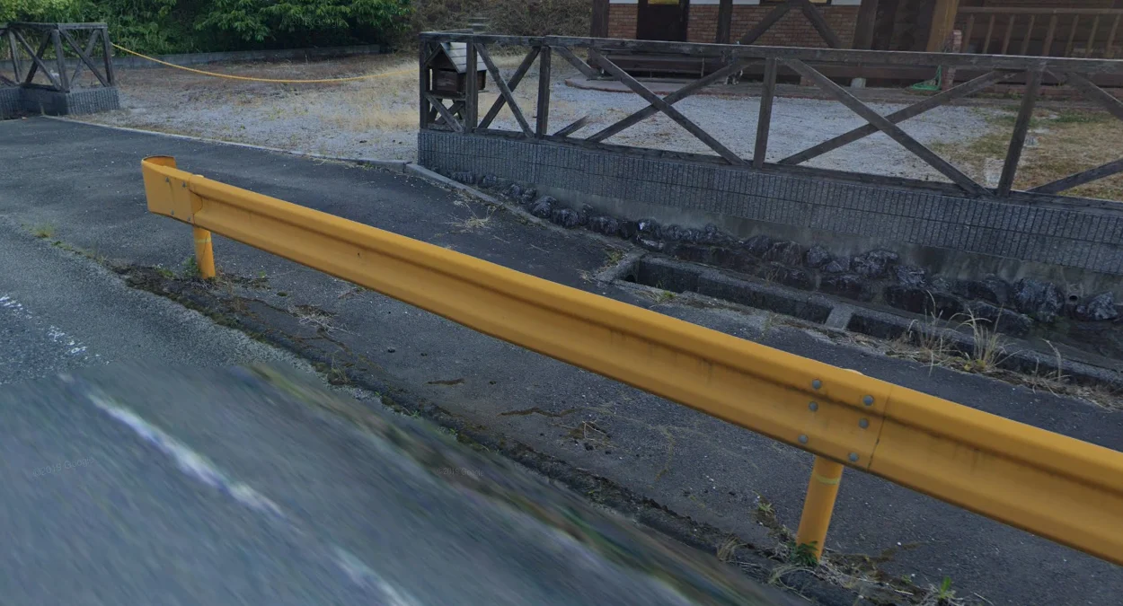 山口縣獨特黃色護欄