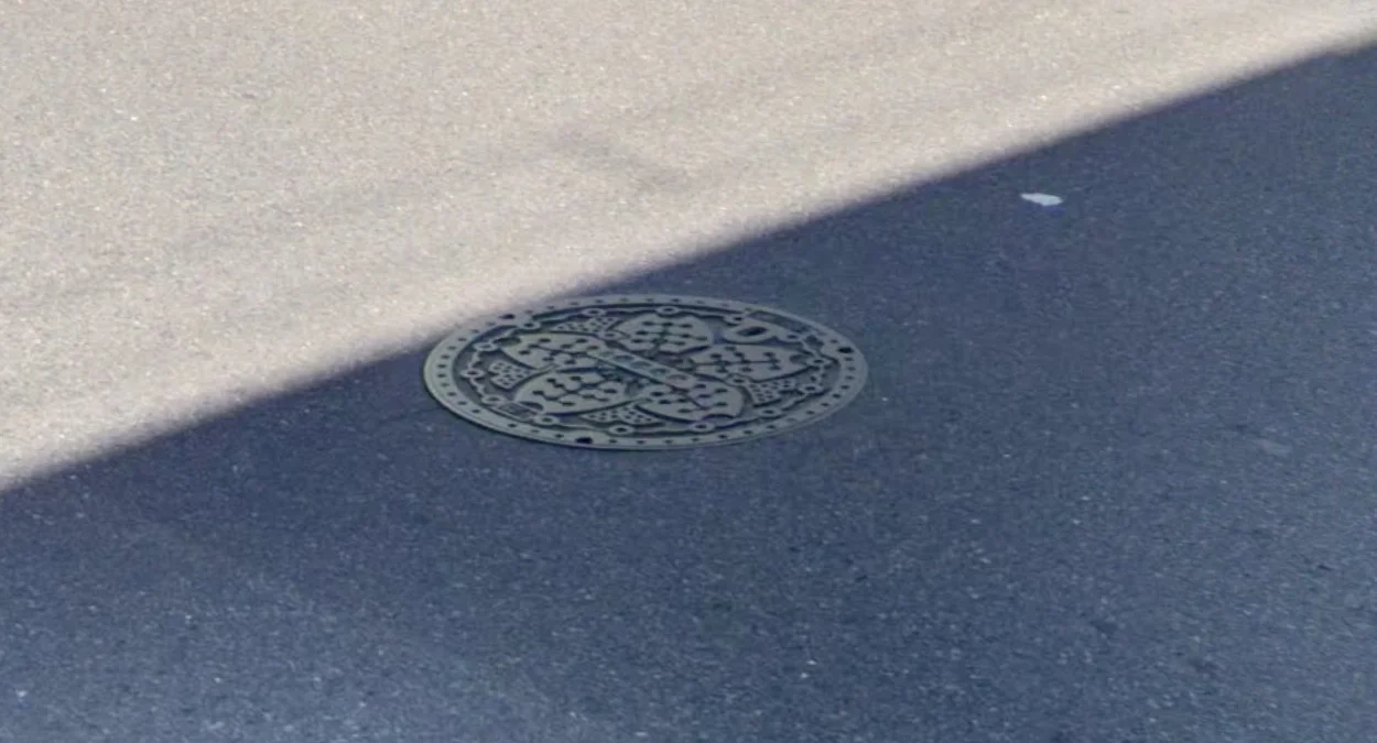 東京市五瓣花井蓋