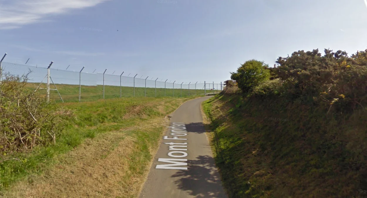 澤西機場周圍邊界圍欄