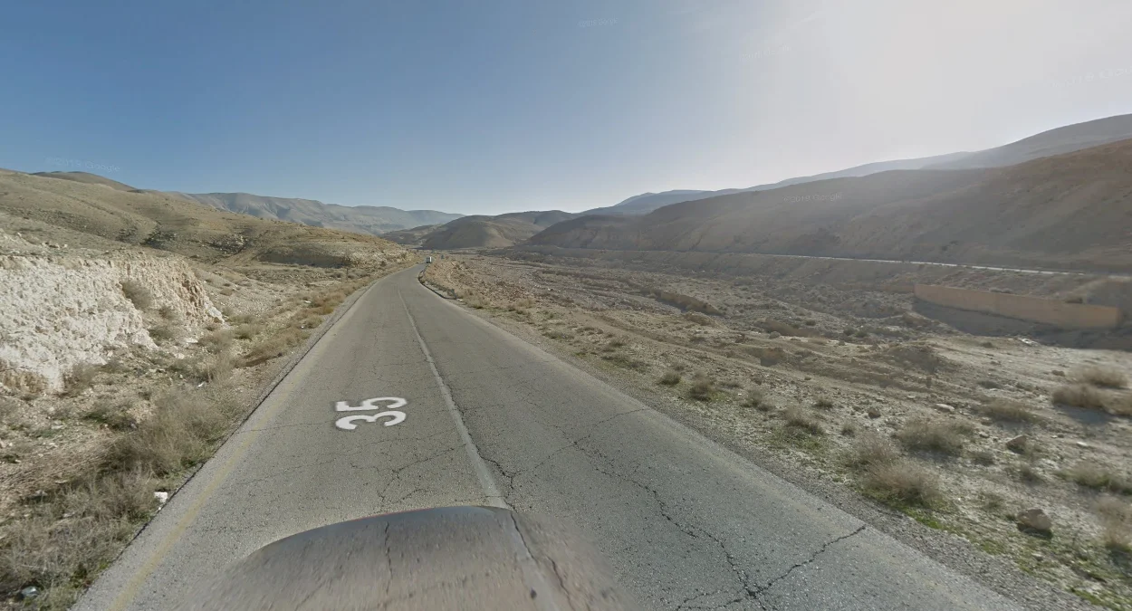 瓦迪哈薩圓潤岩石