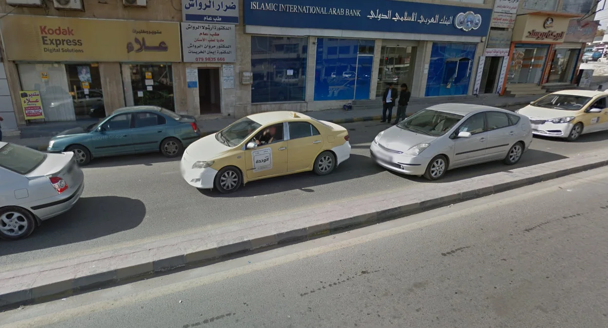 馬達巴黃白計程車