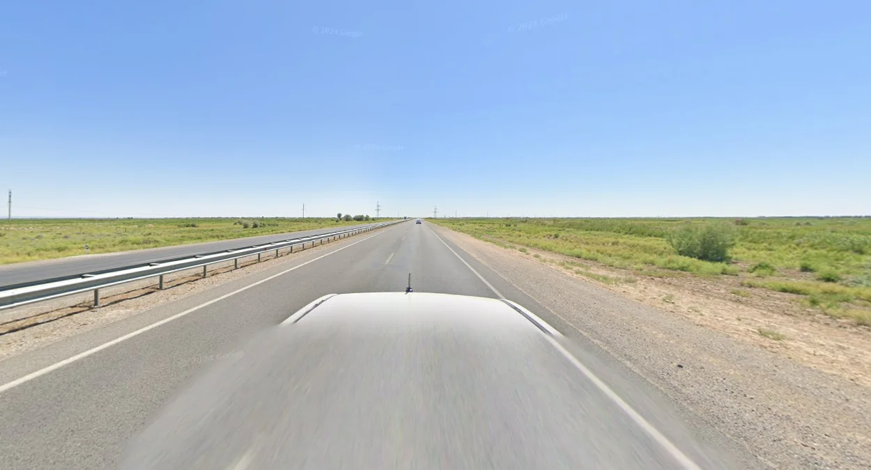 E38公路景觀多變