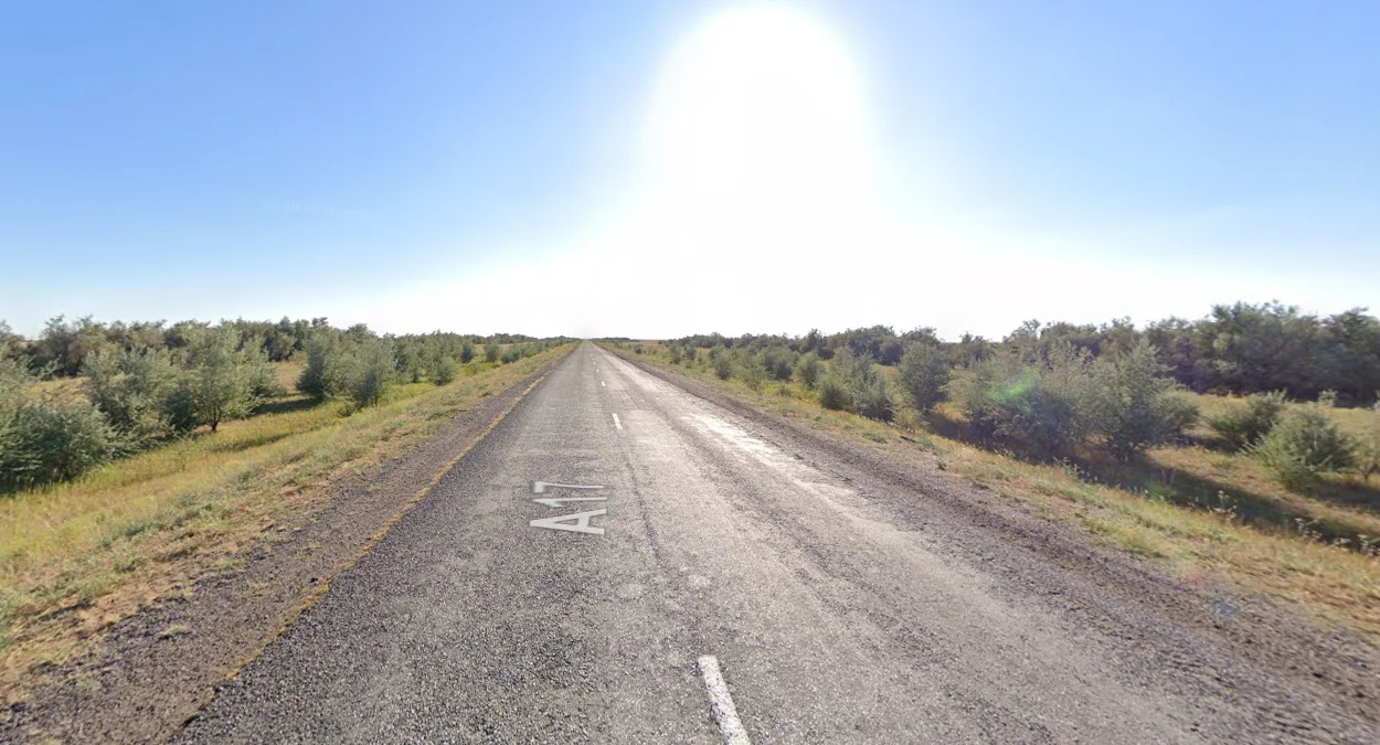 A17公路路面破損