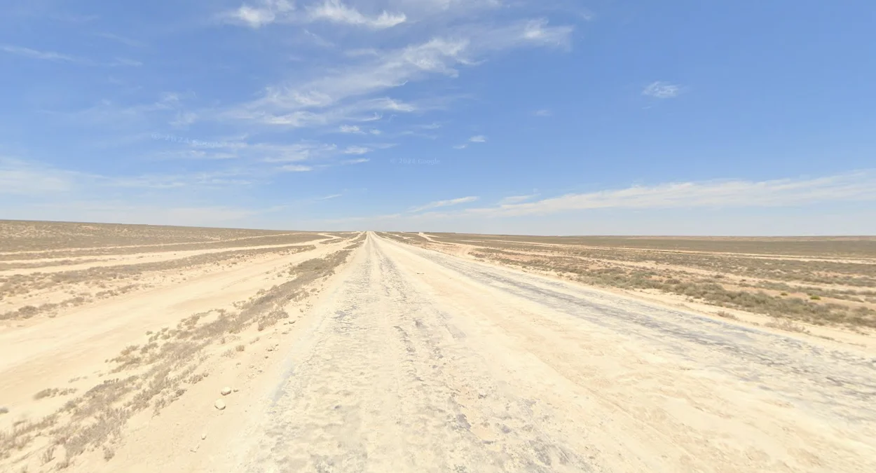 西南部沙質沙漠路